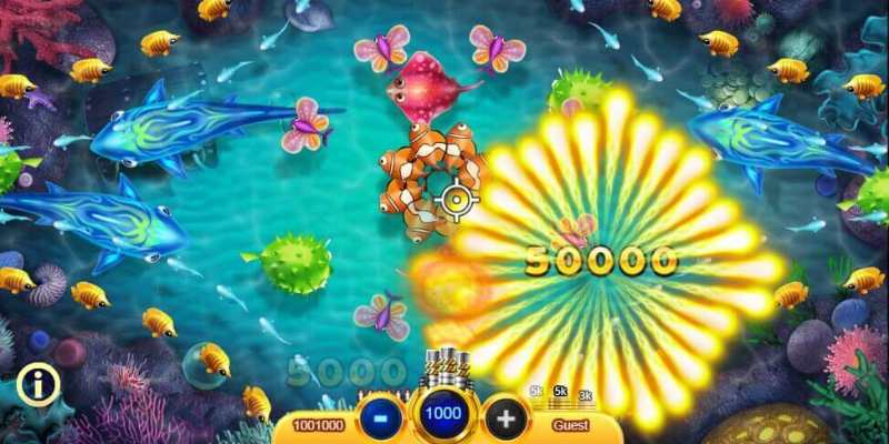 Người chơi sử dụng súng nổ săn boss Rồng Vàng trong game bắn cá đổi thưởng